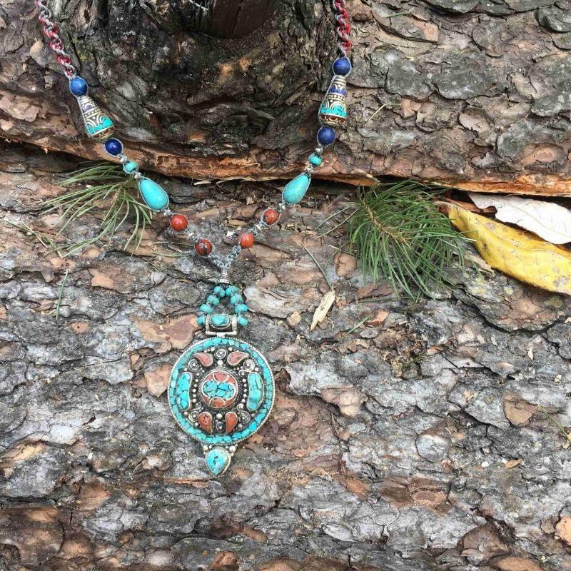 Lovely-Earth-Grounding-Necklace